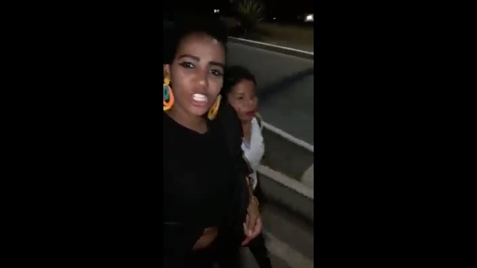 Márcia Bispo teve que caminhar até em casa, do cento ao Jardim Limoeiro, e responsabiliza o prefeito Elinaldo pelo perigo que passou 